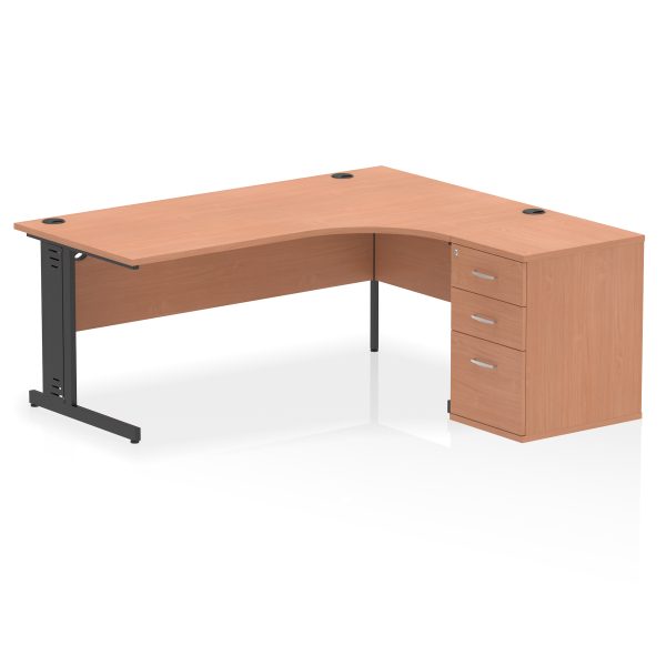 Pulse 1800mm Cable Managed Right Crescent Desk Workstation