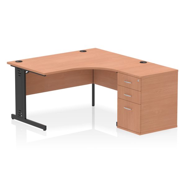 Pulse 1400mm Cable Managed Right Crescent Desk Workstation