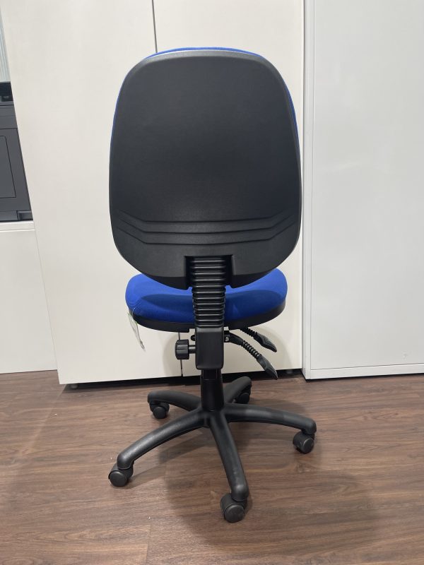 Fast Track -Royal Blue Urban Operator Chair 2 lever - Image 3