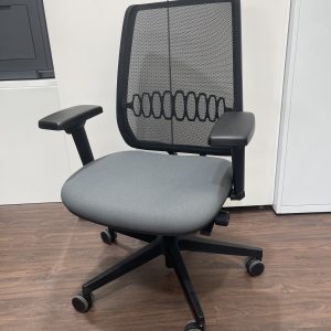 Fast Track -Delta Mesh Office Chair with integral lumbar support - Grey Seat Pad