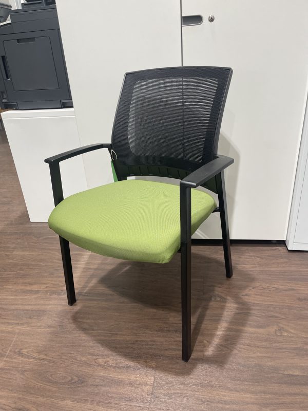 Fast Track - Neptune Mesh Back Meeting Chair - Black seat Pad