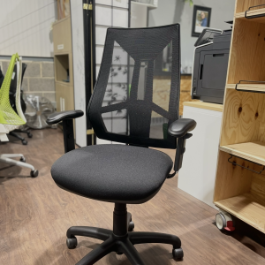 O2H Urban Mesh Back 2 - Adjustable Arms